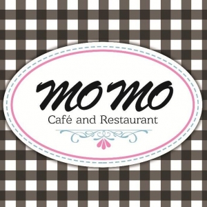 مطعم وكافيه مومو